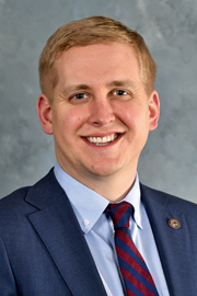Photograph of Representative  Tom Demmer (R)